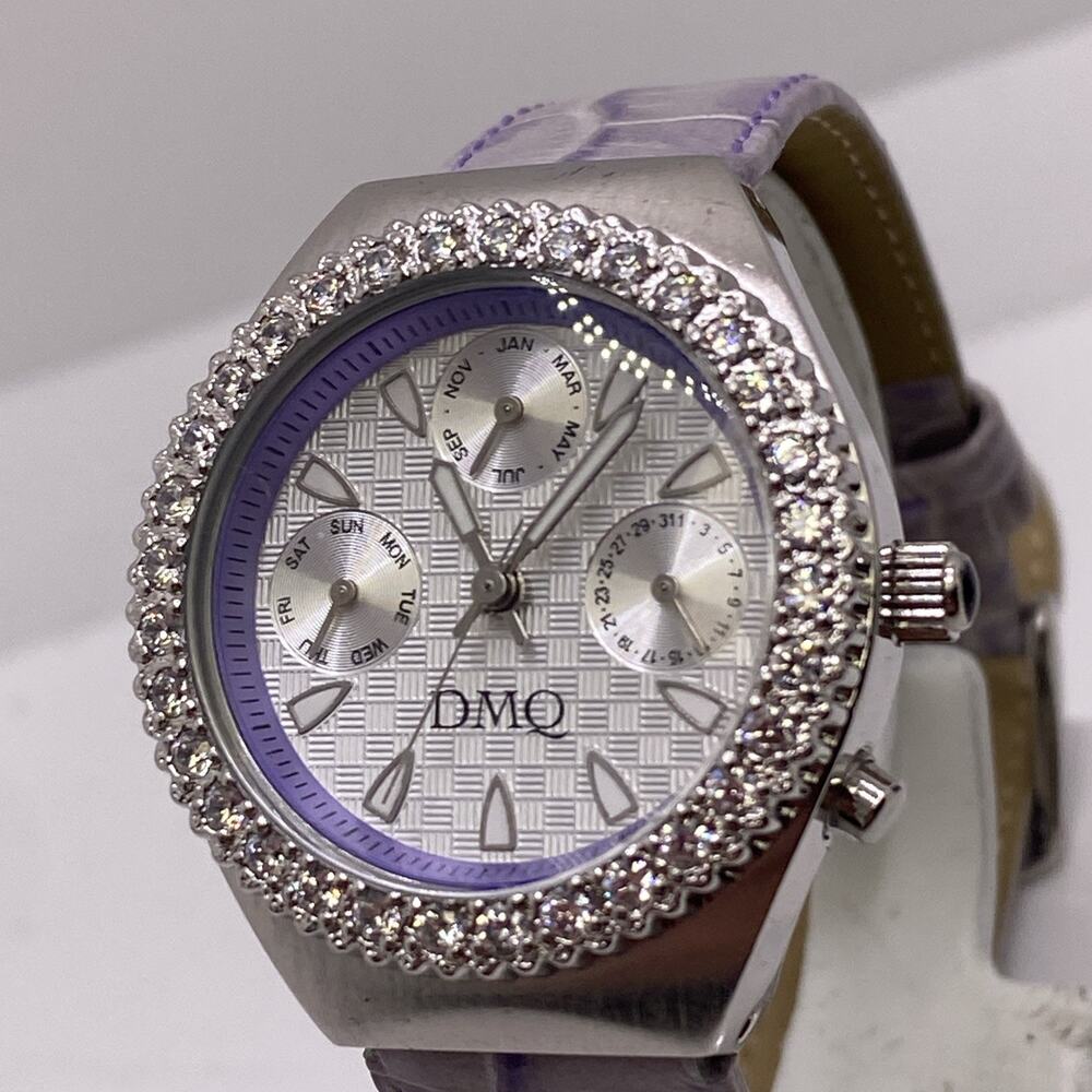 DMQ Womens Silver Tone Gem Watch Works New Battery
